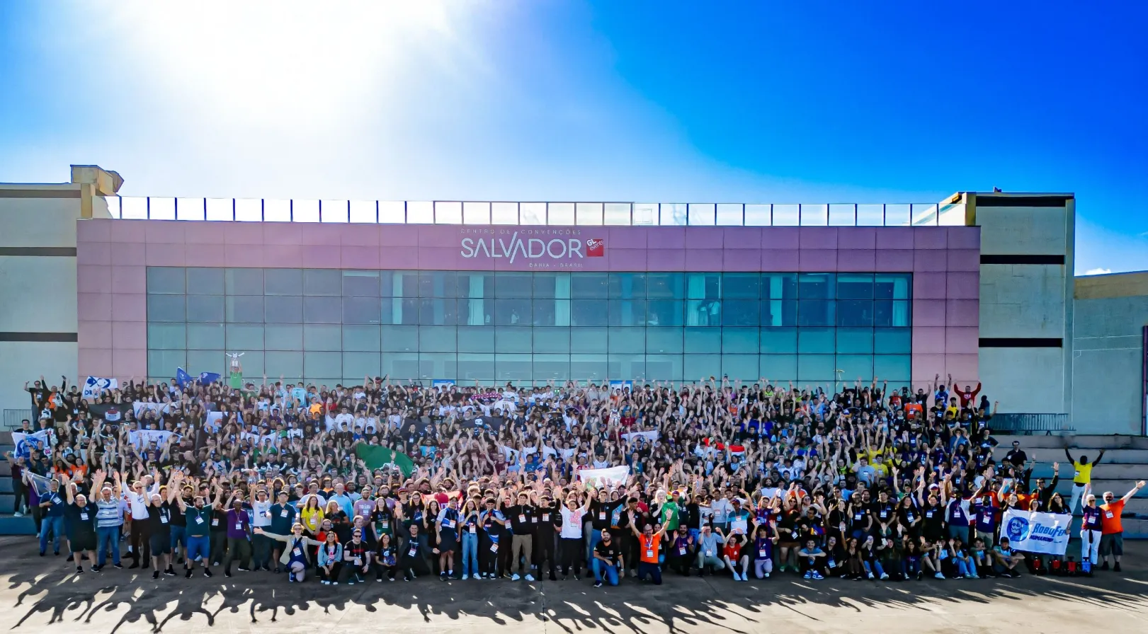 Gruppenfoto gesamter Robocup